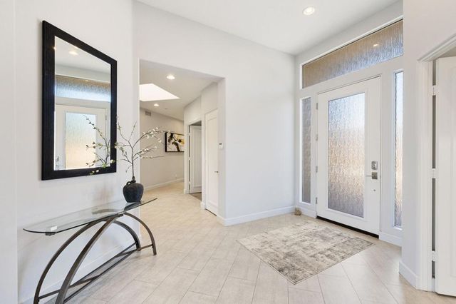 461 White Horse Trail, Palm Desert, CA 92211