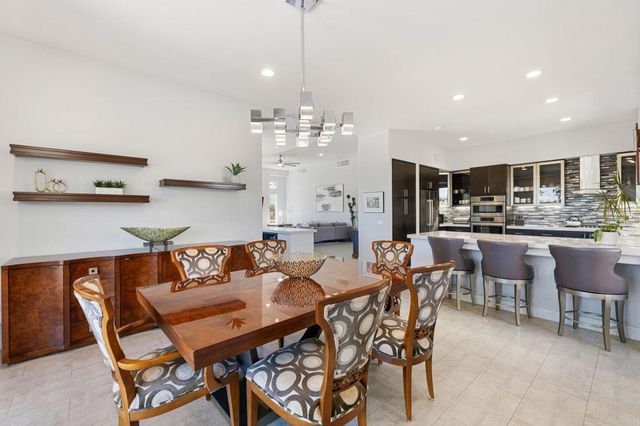 461 White Horse Trail, Palm Desert, CA 92211