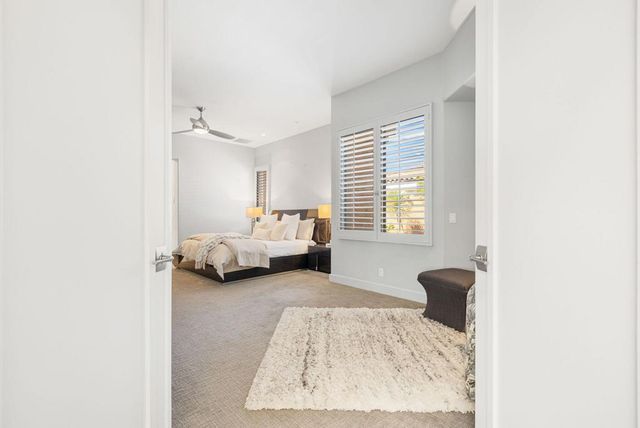 461 White Horse Trail, Palm Desert, CA 92211