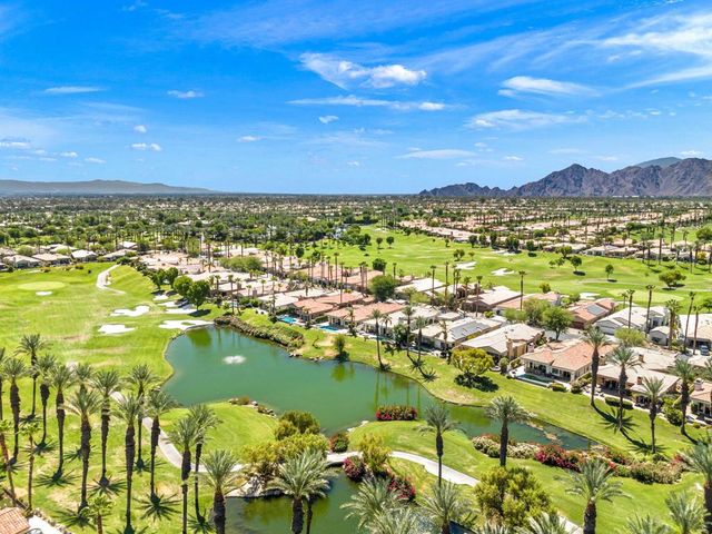 461 White Horse Trail, Palm Desert, CA 92211