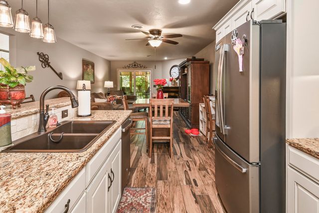 150 The Bluffs 31-3, Branson, MO 65616