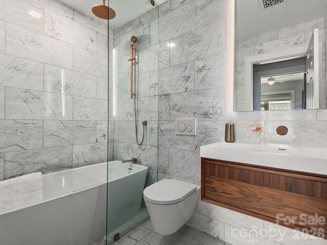 60 Haywood Street 3A, Asheville, NC 28801