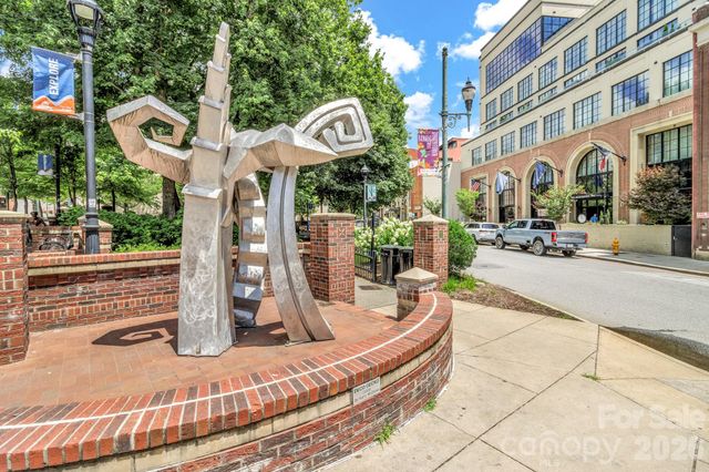 60 Haywood Street 3A, Asheville, NC 28801