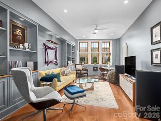 60 Haywood Street 3A, Asheville, NC 28801