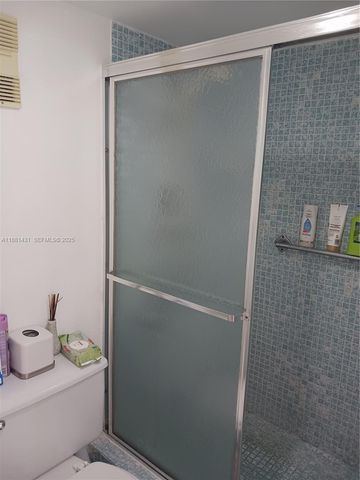 1300 St Charles Place 311, Pembroke Pines, FL 33026