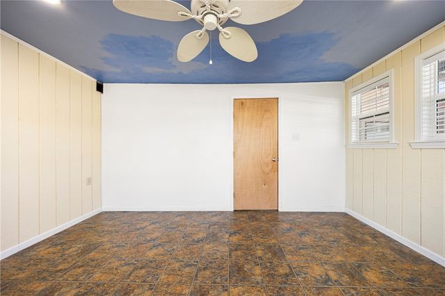 9443 Up River, Corpus Christi, TX 78410