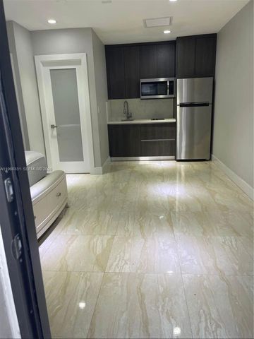 344 NW 136th Pl B, Miami, FL 33182