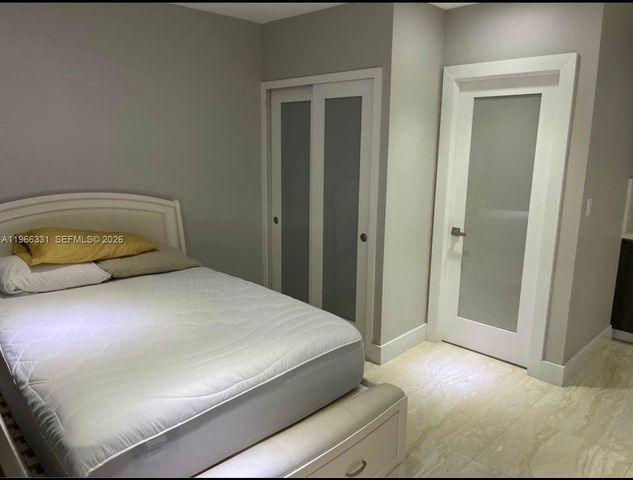 344 NW 136th Pl B, Miami, FL 33182