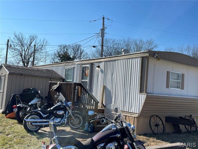 2902 Clay Street, De Soto, MO 63020