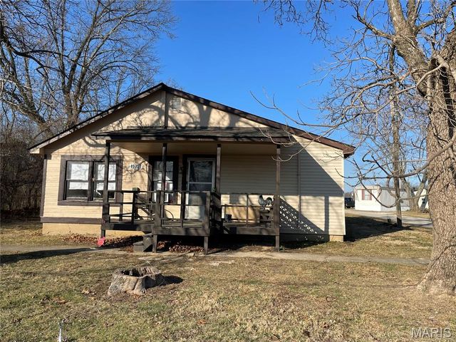 2902 Clay Street, De Soto, MO 63020