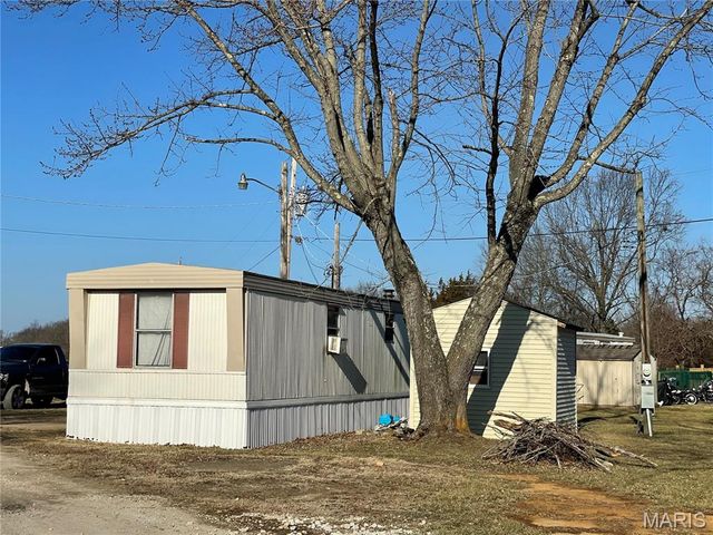 2902 Clay Street, De Soto, MO 63020