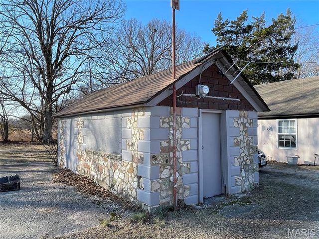 2902 Clay Street, De Soto, MO 63020