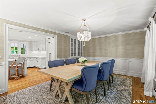599 North Wilton Road, New Canaan, CT 06840