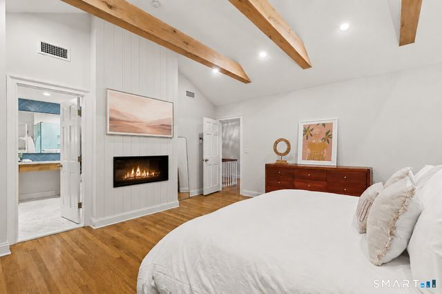 599 North Wilton Road, New Canaan, CT 06840