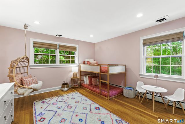 599 North Wilton Road, New Canaan, CT 06840