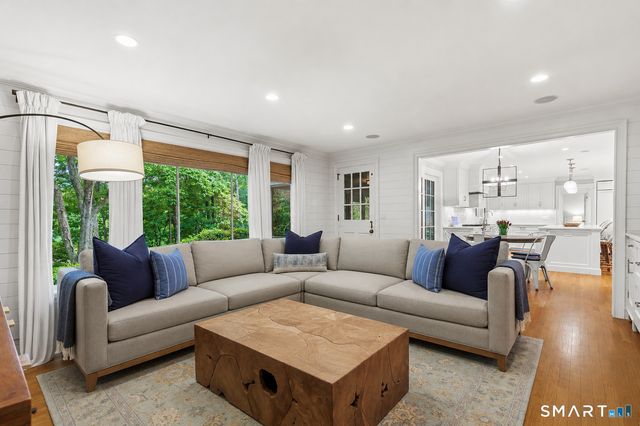 599 North Wilton Road, New Canaan, CT 06840