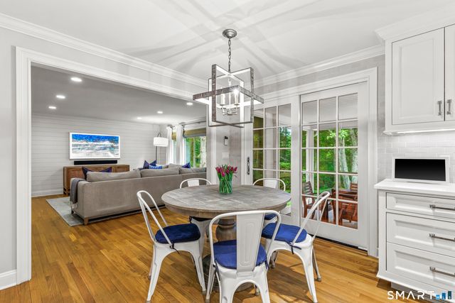 599 North Wilton Road, New Canaan, CT 06840