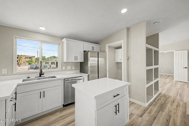 645 S CORNWALL Drive, Apache Junction, AZ 85120