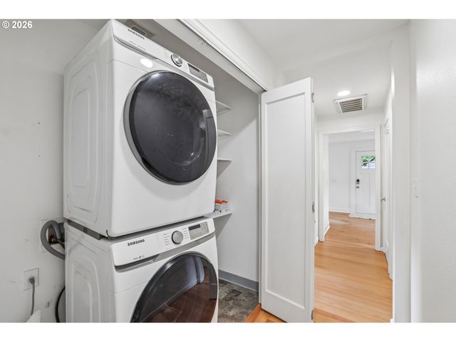 6716 Ne 25TH Ave, Portland, OR 97211