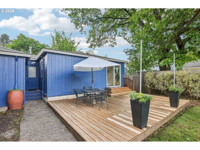 6716 Ne 25TH Ave, Portland, OR 97211