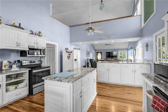 215 Wessmanor Drive, Bowdon, GA 30108