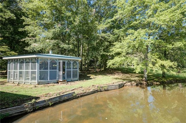 215 Wessmanor Drive, Bowdon, GA 30108