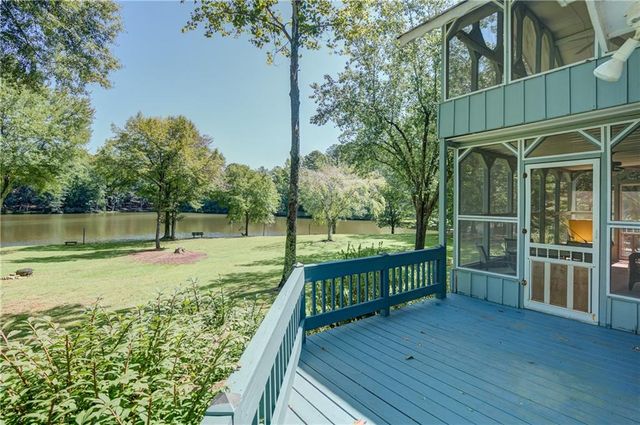 215 Wessmanor Drive, Bowdon, GA 30108