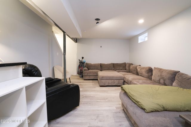 28 Dylan Boulevard, Barnegat, NJ 08005