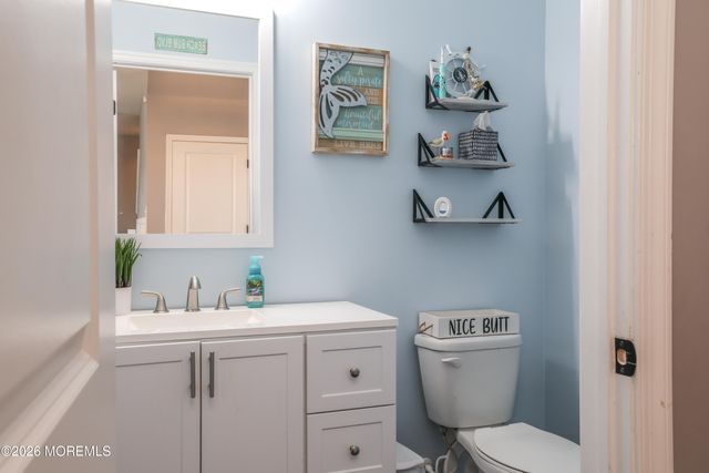 28 Dylan Boulevard, Barnegat, NJ 08005