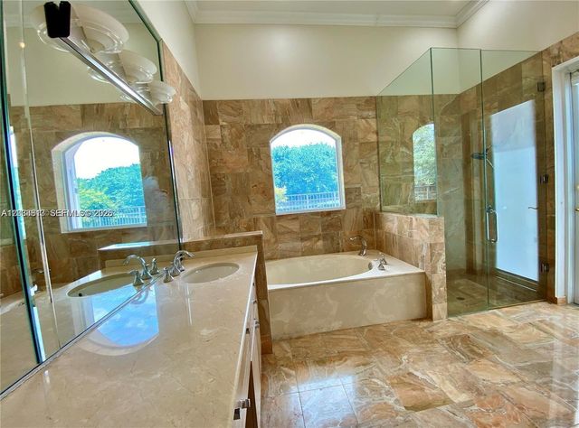 2694 Oakmont, Weston, FL 33332