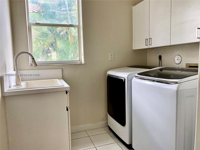 2694 Oakmont, Weston, FL 33332