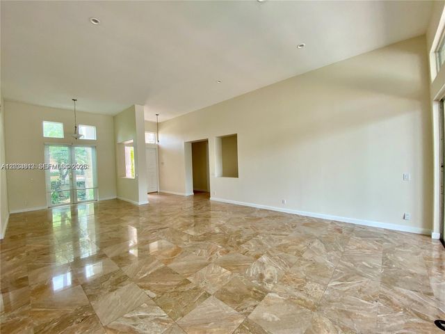 2694 Oakmont, Weston, FL 33332