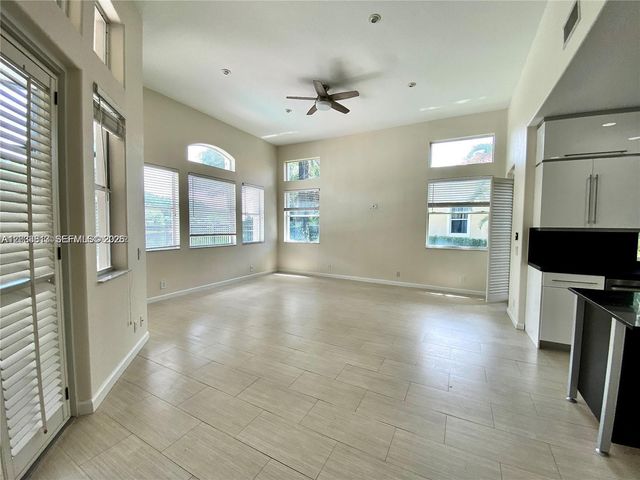 2694 Oakmont, Weston, FL 33332
