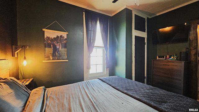 1316 N PARK Avenue, Herrin, IL 62948