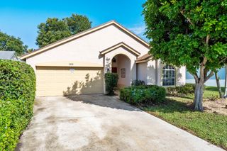 125 Saratoga Boulevard E, Royal Palm Beach, FL 33411