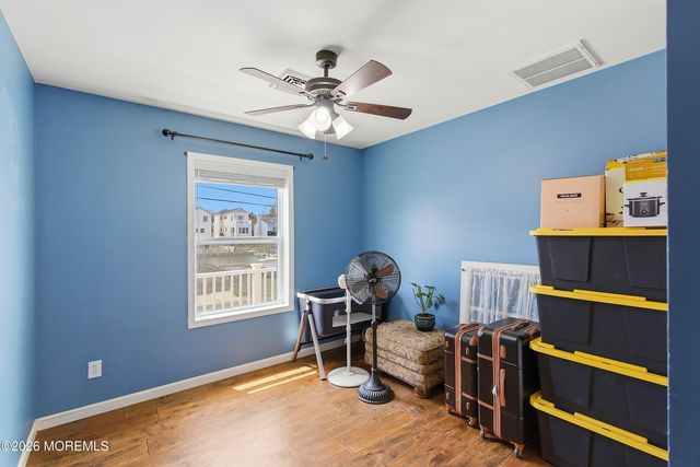 87 Oregon Avenue, Waretown, NJ 08758