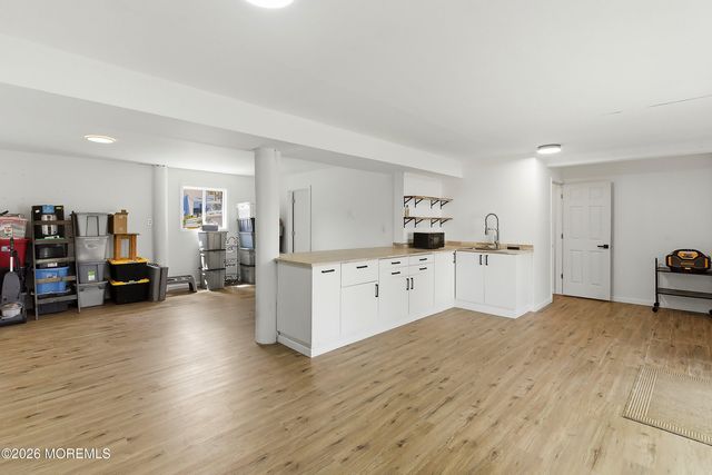 87 Oregon Avenue, Waretown, NJ 08758