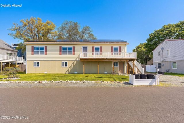 87 Oregon Avenue, Waretown, NJ 08758