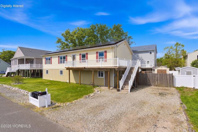 87 Oregon Avenue, Waretown, NJ 08758