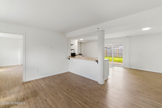 87 Oregon Avenue, Waretown, NJ 08758