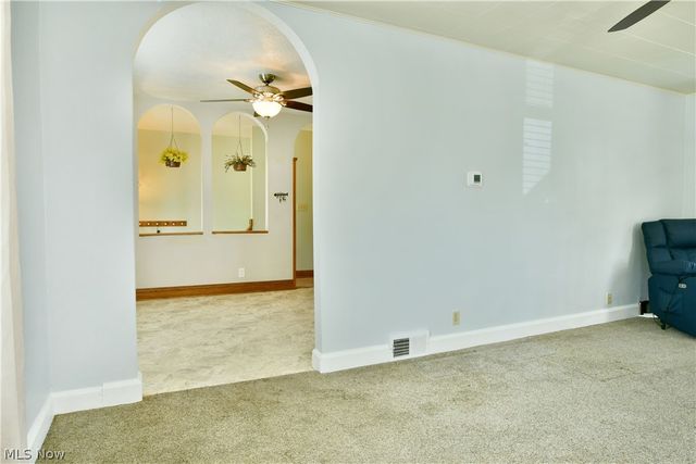 406 McDonald Avenue, Mcdonald, OH 44437