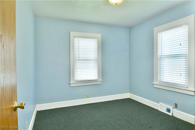 406 McDonald Avenue, Mcdonald, OH 44437