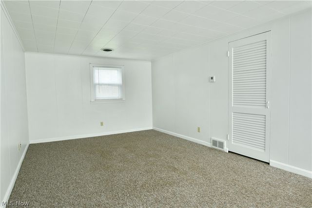406 McDonald Avenue, Mcdonald, OH 44437