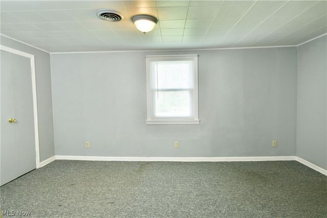 406 McDonald Avenue, Mcdonald, OH 44437