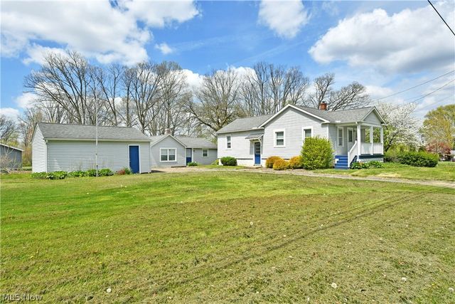 406 McDonald Avenue, Mcdonald, OH 44437