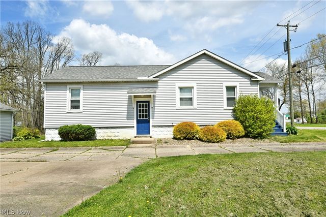 406 McDonald Avenue, Mcdonald, OH 44437