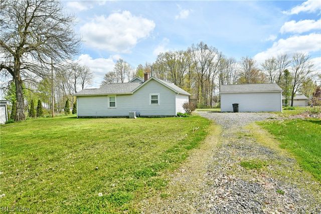 406 McDonald Avenue, Mcdonald, OH 44437