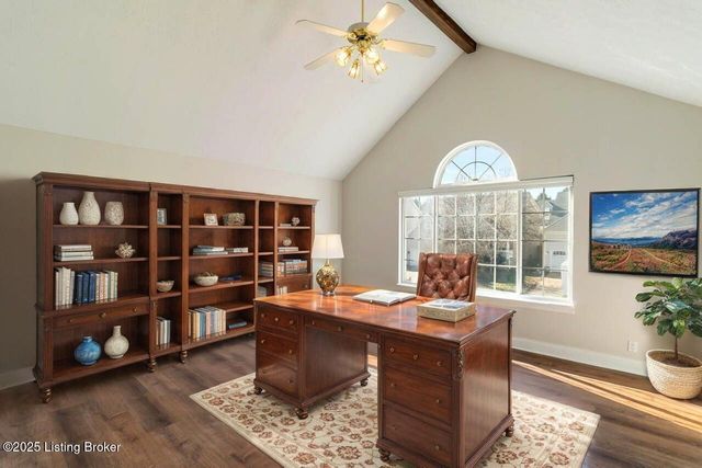 5113 Silverton Ln, Louisville, KY 40241