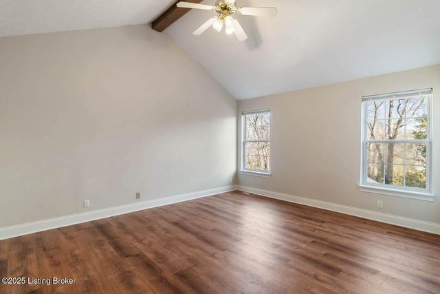 5113 Silverton Ln, Louisville, KY 40241