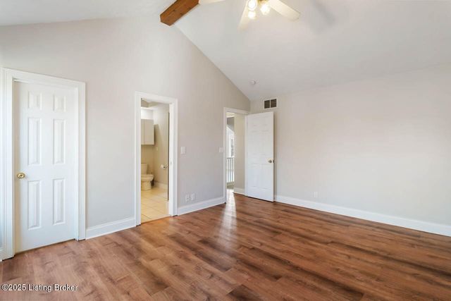 5113 Silverton Ln, Louisville, KY 40241